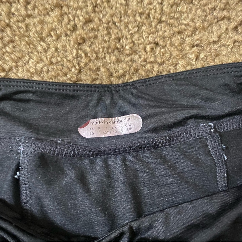 Fila Black workout leggings Size Small - Picture 3 of 4